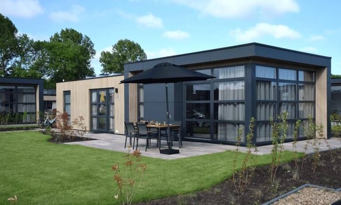 Enkhuizen House | Chalet with 2 bedrooms and a terrace