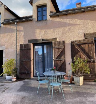 Bissey-sous-Cruchaud Bed & Breakfast | Chambre d'hôtes de l'Angeline