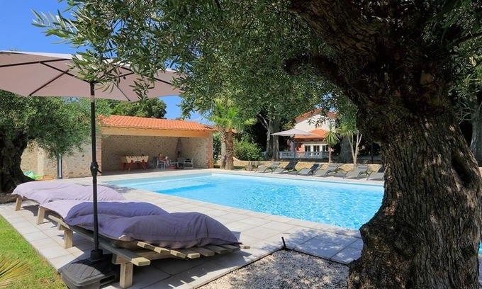 Saint-Genis House | Chambres Dhôtes du Castell de Blés