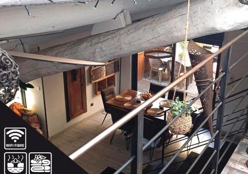 Saint Michel d'Euzet House | Chambres d'Hôtes Spa privatif - Le Loft Gard