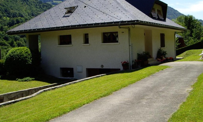 Thenesol Bed & Breakfast | Chambres d'Hôtes Les Pierres Taillées