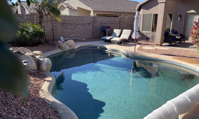 Springfield Lakes Reflection House | Chandler Home 4 Bdrms. Heated private pool…90+ at no additional charge