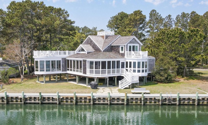 Chincoteague House | Charlotte's Morning Sun - Unobstructed Water Views!