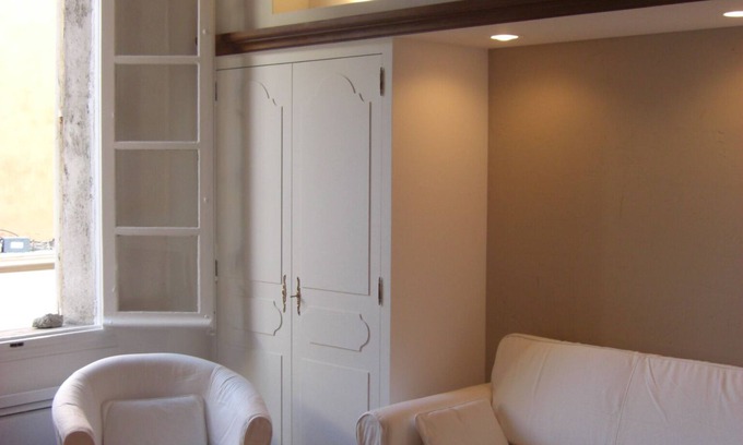 Antibes City Centre Apartment | Charmant Studio Le Pescadou Antibes