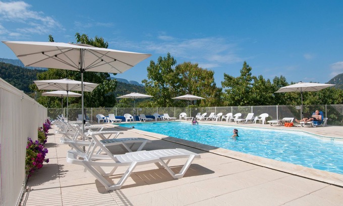 Giez Condo | Charmant T4 pour 6 | 2 piscines | Sauna