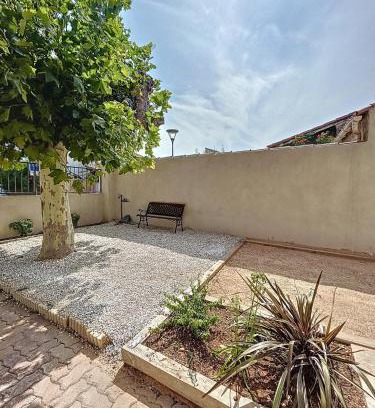 Fos-sur-Mer House | Charmante maison de ville avec jardin, terrasse et terrain de pétanque