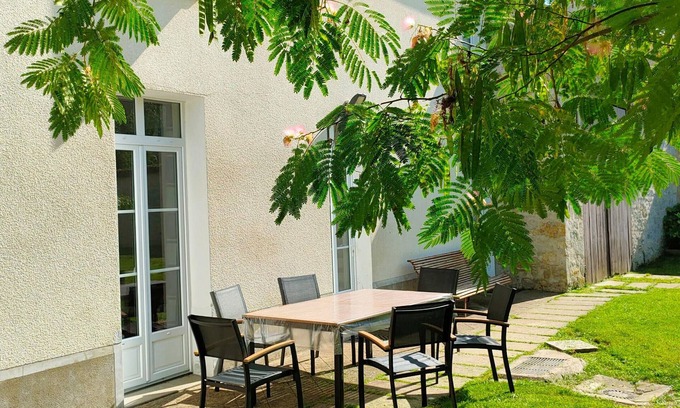 La Neuville-sur-Essonne Cottage | Charming Family Home with Garden and Ping-Pong, Near Castles and Hiking Trails