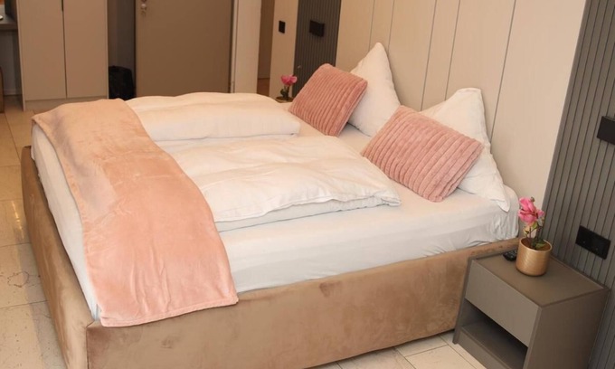 Bad Salzuflen House | Charming 1-Bedroom Retreat in Bad Salzuflen with Balcony & Wheelchair Access