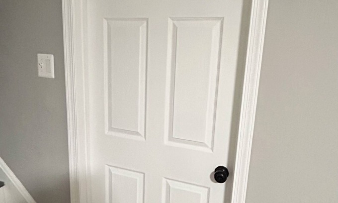 Atlantic City House | Charming 1-bedroom room with WiFi, AC in serene Atlantic City- Shared space