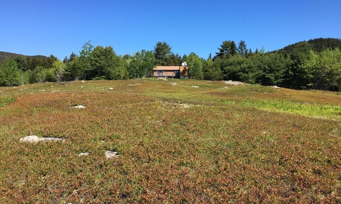 Southwest Harbor Cabin | Charming 2-bedroom cabin in fabulous Southwest Harbor adjacent to Acadia
