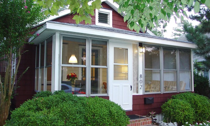 South Rehoboth Cottage | Charming 2 Bedroom Cottage in South Rehoboth - 2 Blocks to Beach