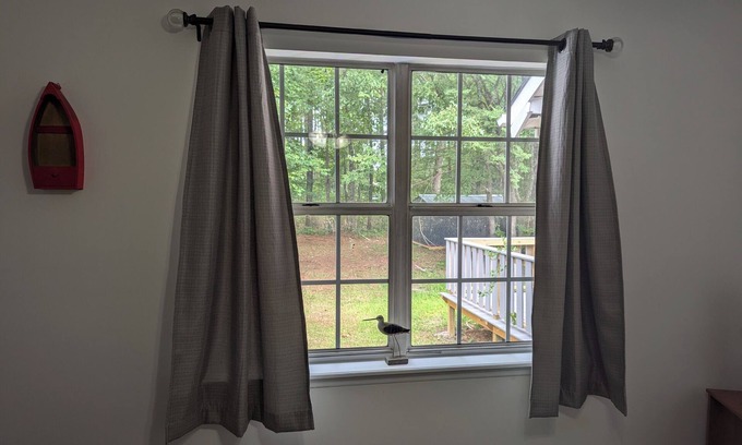 Summerton House | Charming 2-bedroom townhome with AC and WiFi in peaceful Summerton