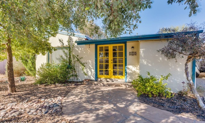 Tucson House | Charming 2 BR Home with Patios and Amazing Sunsets