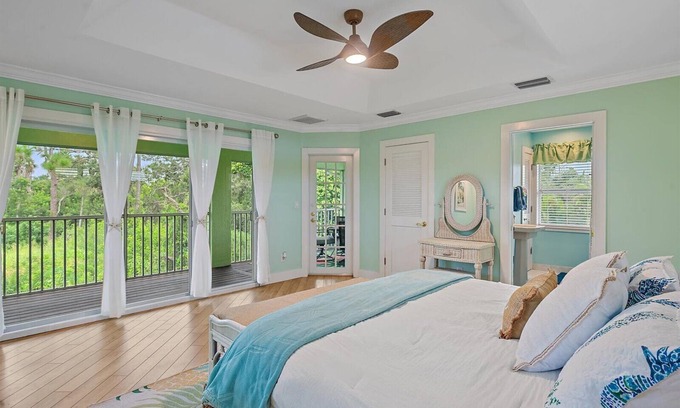 South Venice Apartment | Charming 2 story secluded apartment with gorgeous views in sunny Venice Florida.