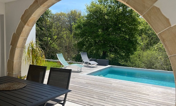 Ciboure Apartment | Charming 2BR with pool and parking in Basque house