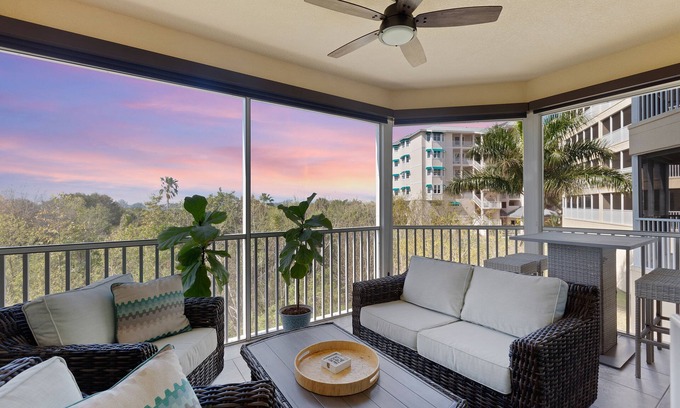 Osprey Village Condo | Charming 3-bedroom condo with WiFi, AC in tranquil Osprey