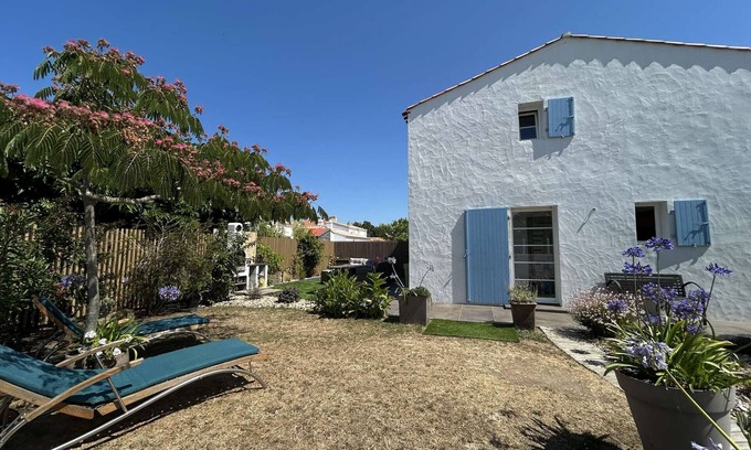 Noirmoutier-en-l'Ile House | Charming 3-Room House 400m from Beach, L'Herbaudière