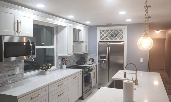 Tamarac House | Charming 3bdrm in N Ft. Lauderdale - 15 min from Beach