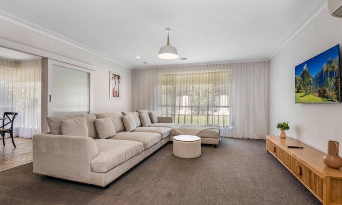 Kennington House | Charming 3BR Home in Bendigo