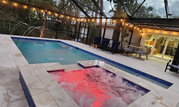 Central Naples Villa | Charming 4-bedroom plus den villa with pool and spa near the beach and downtown.