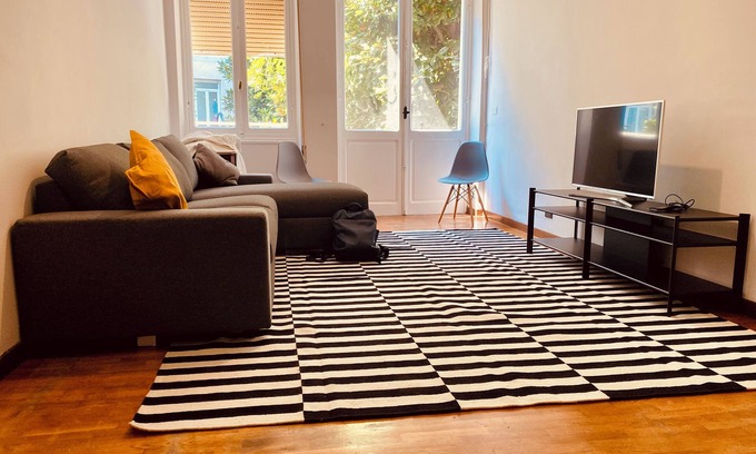 Albenga Apartment | Charming Albenga apartment with A/C, Wi-Fi,near city attractions public transnnn