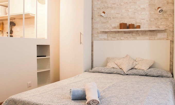 14th Arrondissement Apartment | Charming apartment for 2 in the heart of Paris