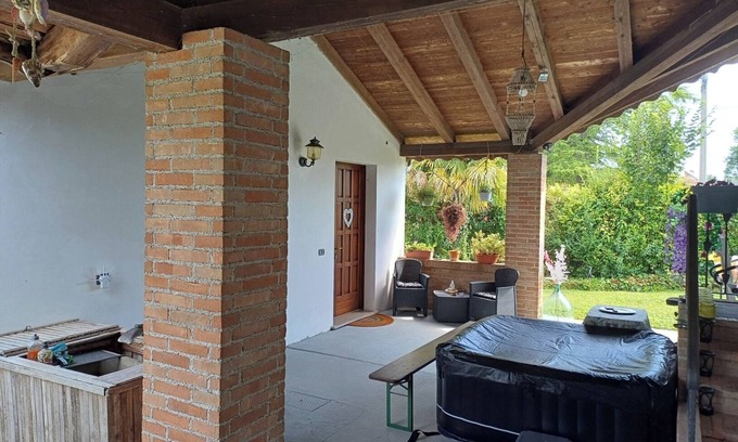 Rivarotta Bed & Breakfast | Charming B&B with AC, WiFi, fitness room in wonderful Rivarotta