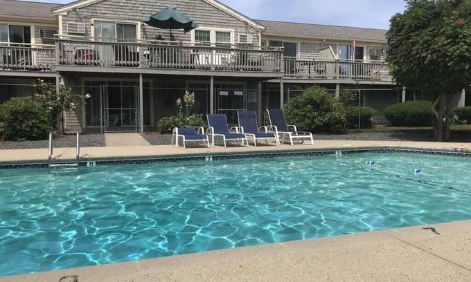 West Dennis Condo | Charming, Comfortable 1-bedroom Condo with Pool Near Bass River