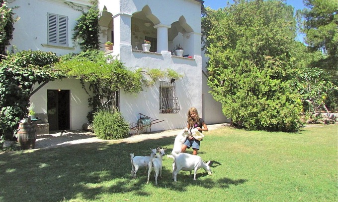 Tocco da Casauria Other | Charming COTTAGES (up to 2-4 p) nestled by wide gardens (pool, mountains, beach)