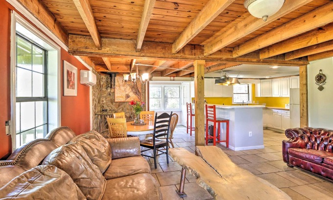 Foxfire Estates Cottage | Charming Cottage w/Deck in Blue Ridge!