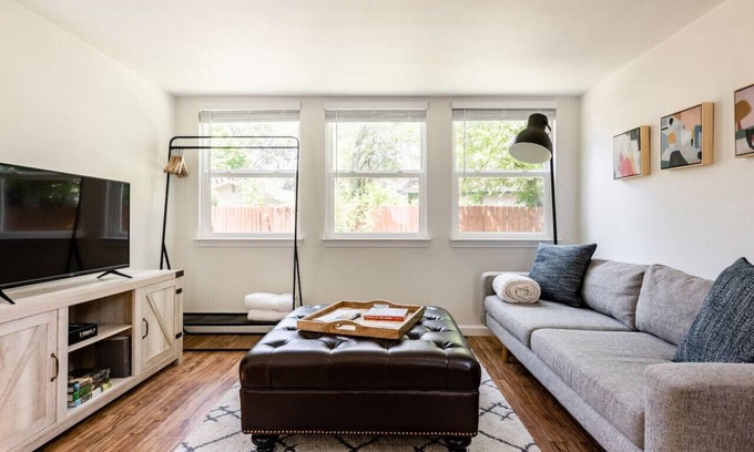 Johnston Terrace House | Charming, Cozy Tiny Gem w/ Hot Tub + Trail Access!