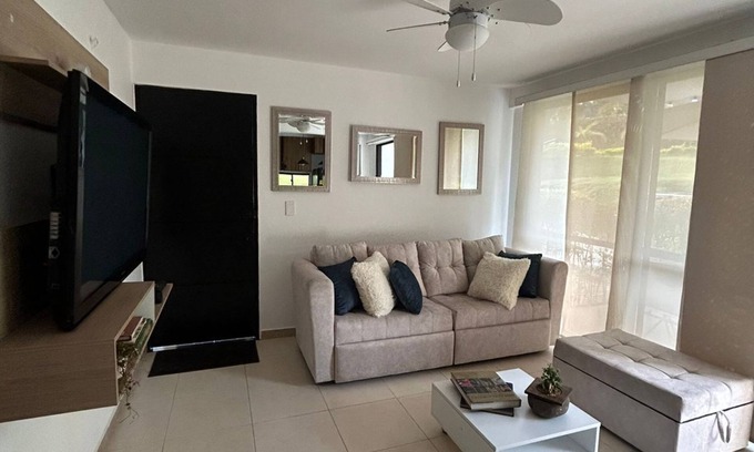 La Tebaida Apartment | Charming Getaway in the Heart of Quindío – Very close to Top Attractions