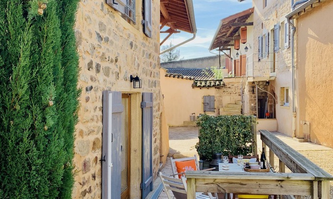 Lancie House | Charming Gîte in the Heart of Beaujolais