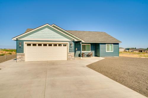 Moses Lake House | Charming Home about Half-Mi to Potholes State Park