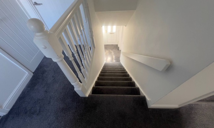 Dunstable House | Charming Houghton Regis House With 4 Bedrooms