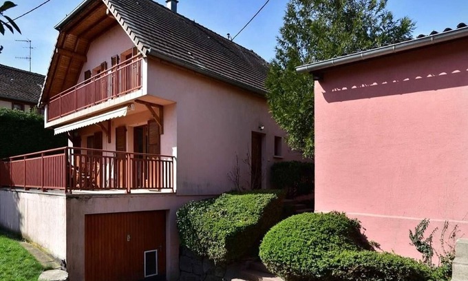 Rouffach Cottage | Charming house near Alsace vineyard, enclosed garden, sleeps 6
