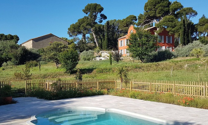 Ouveillan House | Charming house with all mod cons, exceptional view, salt swimming pool