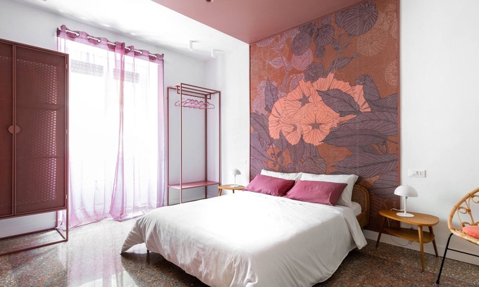 San Giovanni Apartment | Charming large apartment near Colosseum