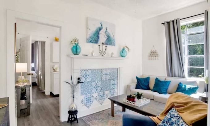 Hannon Park House | Charming Midtown Apt - Hannon Hideaway Unit A