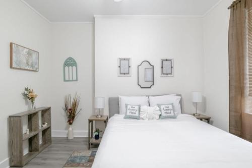 Hannon Park Apartment | Charming Midtown Apt - Hannon Hideaway Unit B