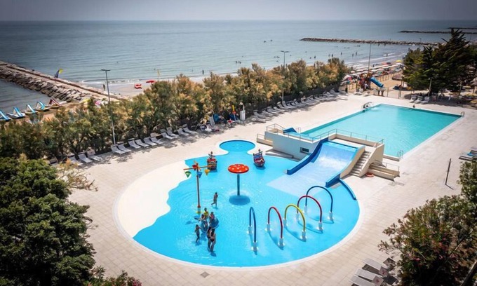 Duna Verde House | Charming mobile home in Caorle with whirlpool