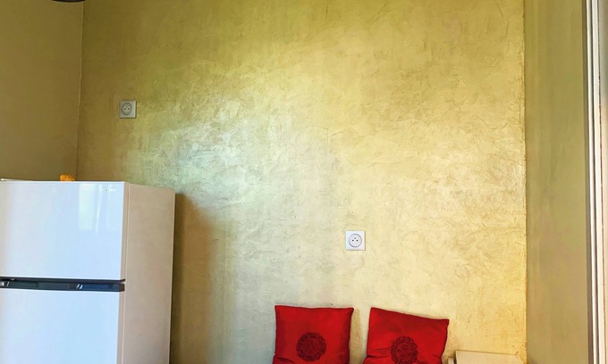 La Garenne-Colombes Apartment | Charming Modern Apartment with Garden View - Les Vallées District, Near Paris