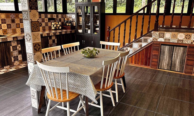 Kampung Besar Cottage | Charming Nature Kampung Home for Family Getaways