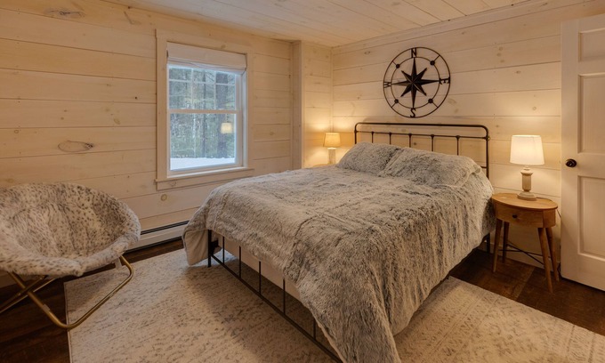 Campton House | Charming new rustic mountain home located 10 minutes from Waterville Valley!