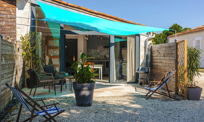 Soubise House | Charming, Quiet Cottage for 2 People, Between Nature and Ocean