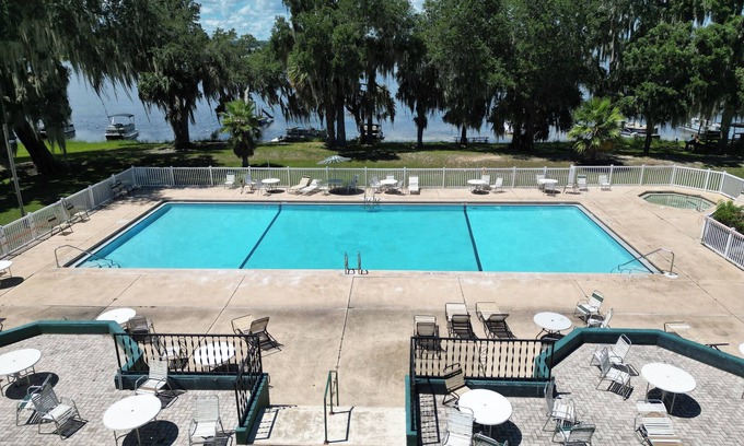 Salt Springs House | Charming RV in Tranquil Salt Springs Florida