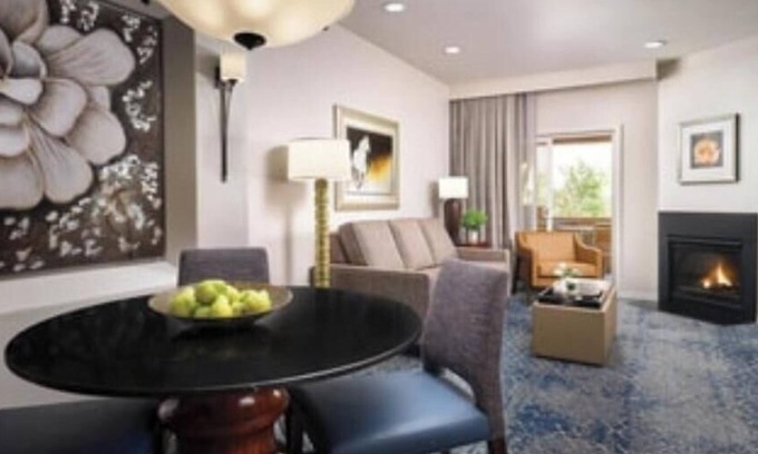 North Scottsdale Villa | Charming Sheraton Desert Oasis villa with AC, WiFi in gorgeous Scottsdalen