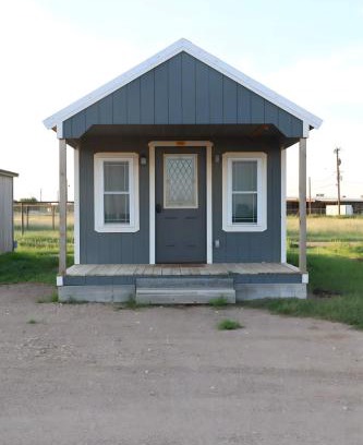 Floydada House | Charming small cabin