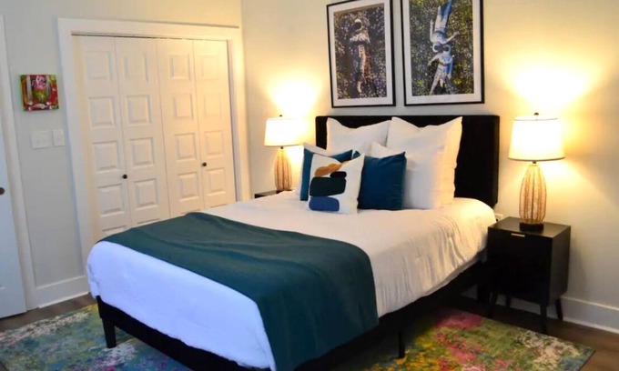 Spanish Town Historic District Apartment | Charming Studio in Spanish Town Baton Rouge