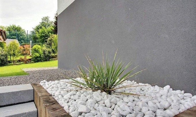 Publier Apartment | Charming studio with garden view